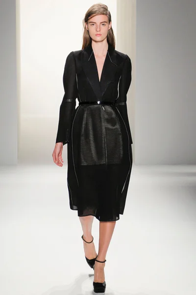 Look 4